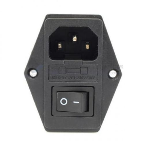 Napájacia zásuvka s vypínačom a poistkou 220V 15A