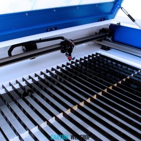 Blade table 900*600 mm