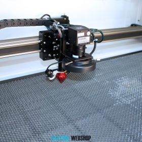   Honeycombplate 900*600 steel (for fixing plywood with magnets)