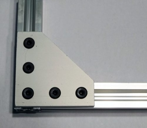 Rohová spojka - prírodný elox